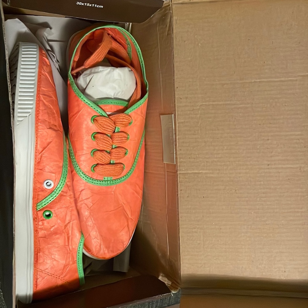 Civic duty sneakers - orange
